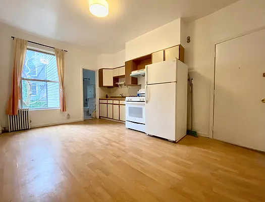 Rented by Native Real Estate LLC | media 22