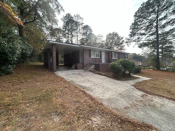 3rd image of 4534 Oakwood Dr