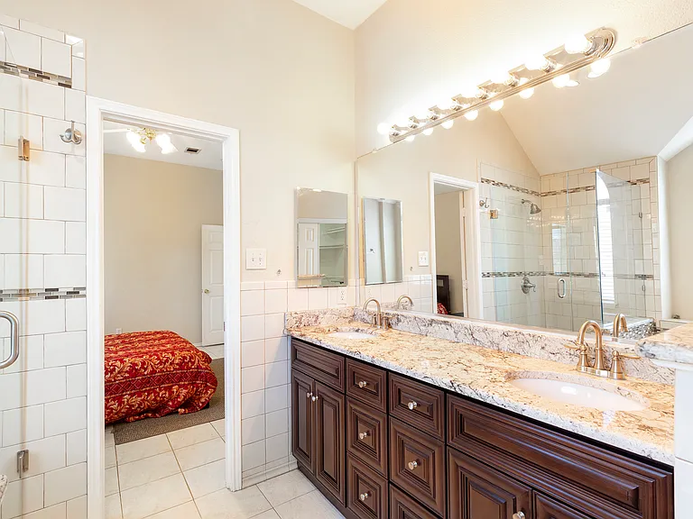 6912 Harvey Ln — Photo 14