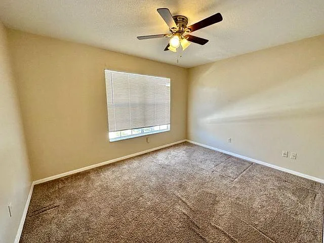 955 W Charing Cross Cir — Photo 24
