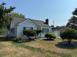 1012 S 15th St, Mount Vernon, WA 98274