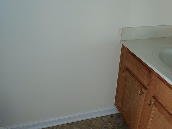 4th image of 315 Homestead Dr