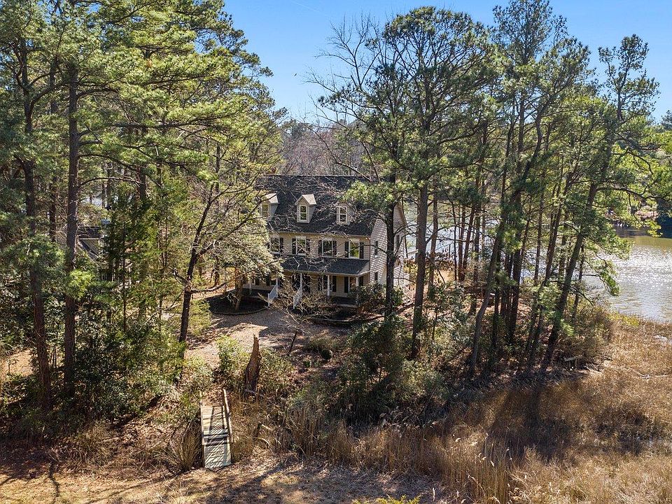 1st image of 128 Winsome Haven Dr