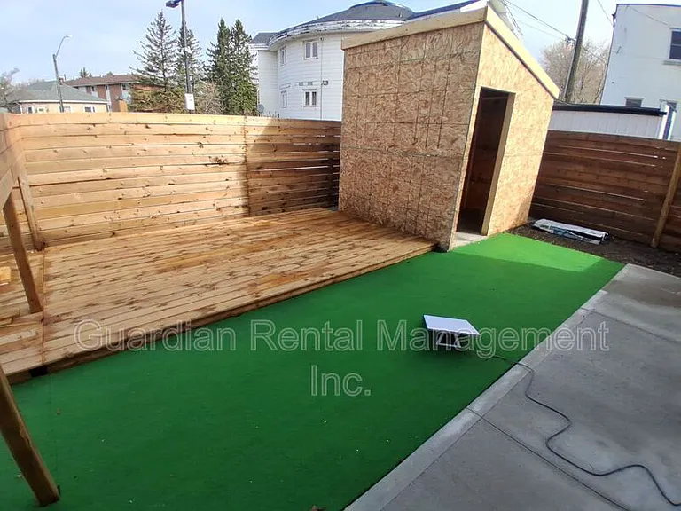 577 Syndicate Ave S — Photo 18