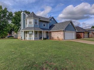 1501 NE 25th St, Moore, OK 73160
