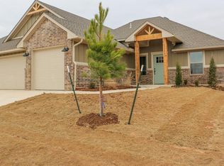 11817 NW 120th St, Yukon, OK 73099