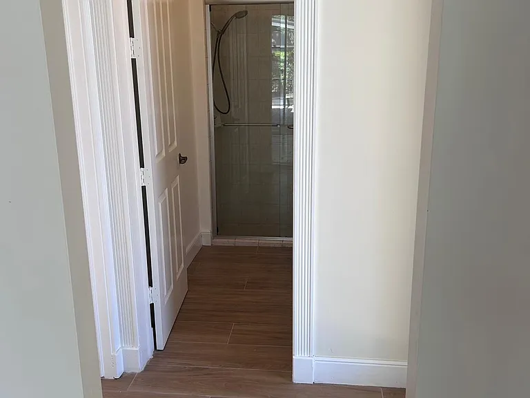 8992 Lakes Blvd — Photo 5