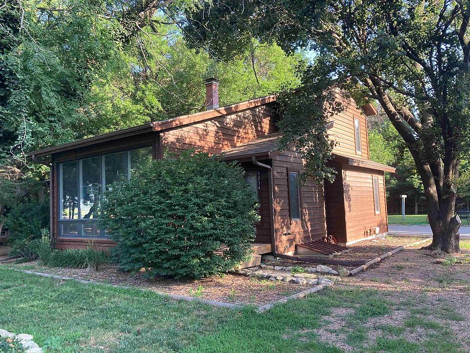 1st image of 3234 Southwood Ct