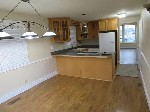 184 Country Club Dr — Photo 7