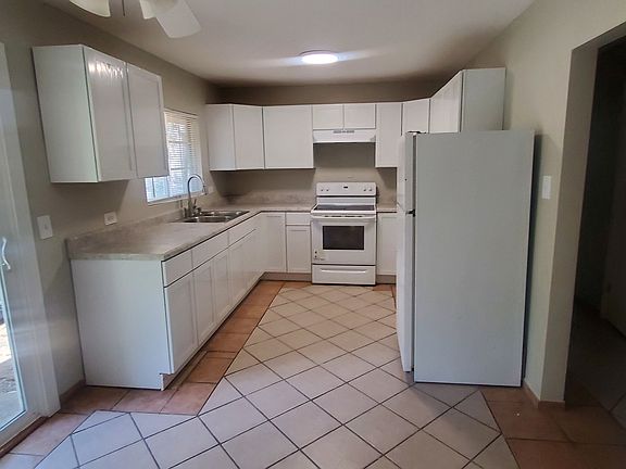 4th image of 1006 Muirfield Ave