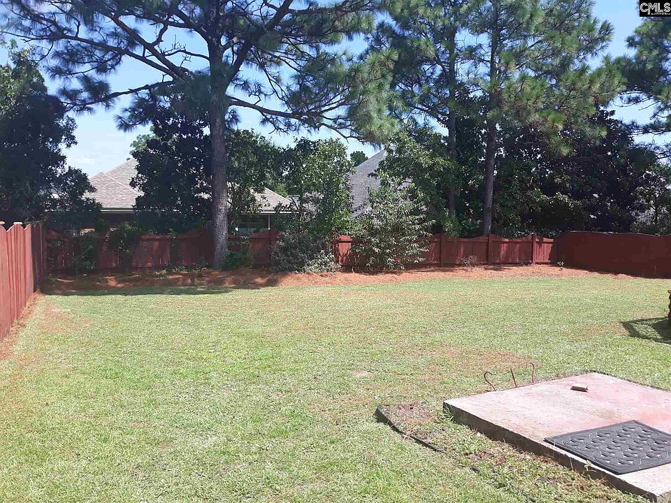 2nd image of 312 Kingston Trace Rd