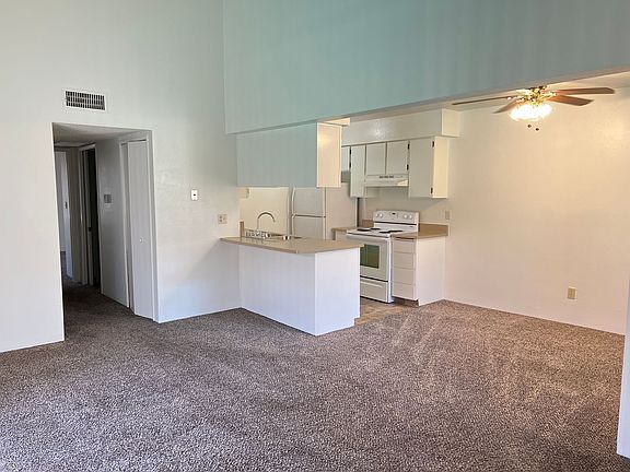 4th image of 4700 Columbus St APT G