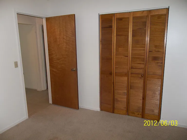 100 Creekwood Cir — Photo 20