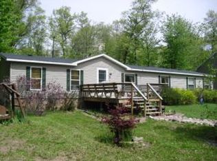 W5028 Rainbow Cir, Shawano, WI 54166