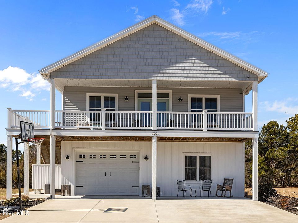1st image of 203 Backfin Court