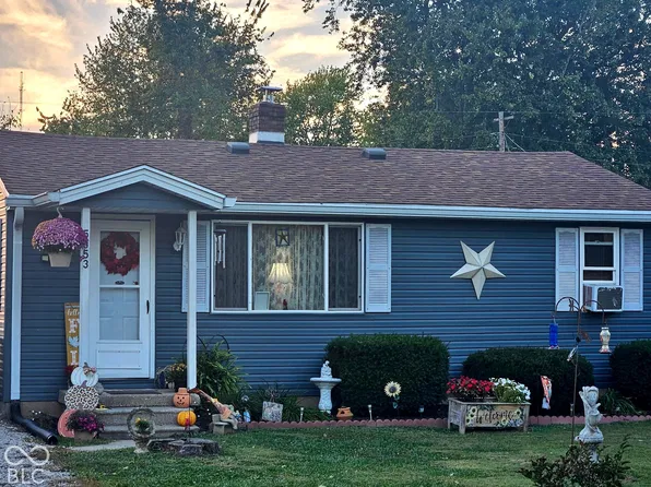 5553 N Clover Elm Dr, Fairland, IN 46126