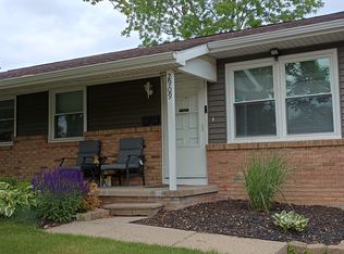 2909 Averill Dr, Lansing, MI