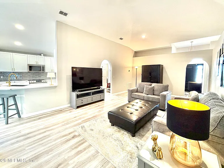 11110 Peerless Ln — Photo 13
