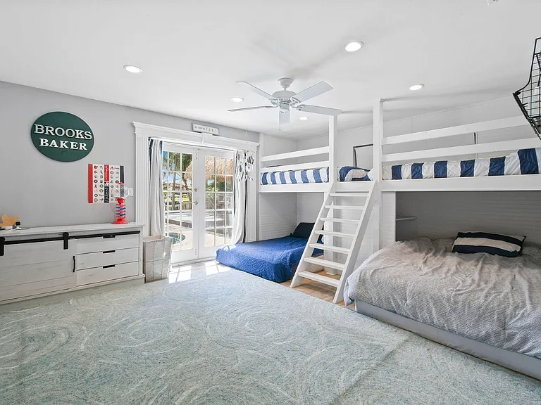 8110 W Lake Dr — Photo 22