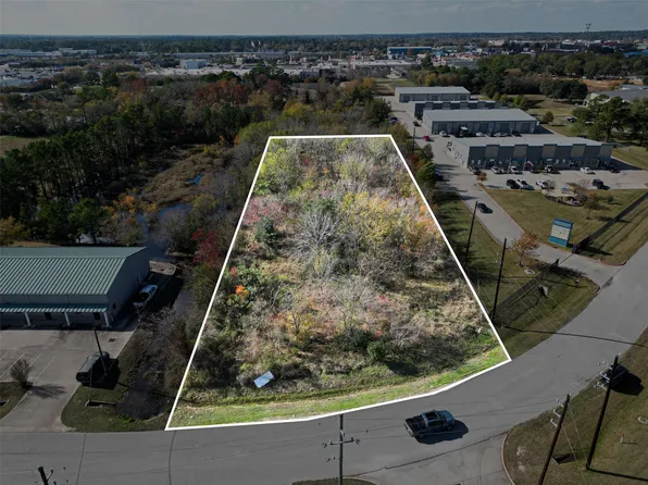 0 Commercial Park Rd, Tomball, TX 77375