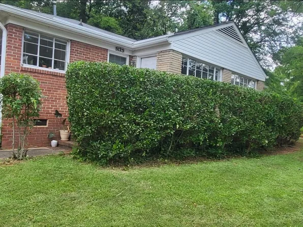 5125 Valley Stream Rd, Charlotte, NC 28209