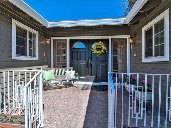 5th image of 5874 Antigua Dr