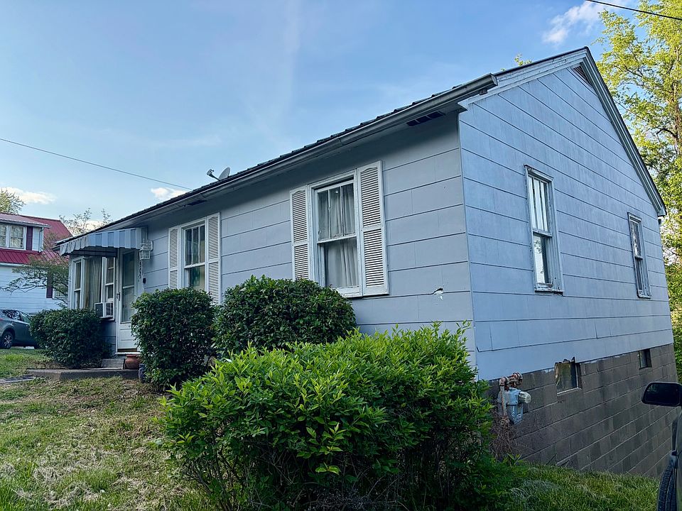 2nd image of 505 S Lewis St