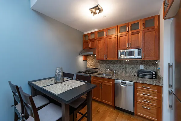 Rented by New York Residence | media 5