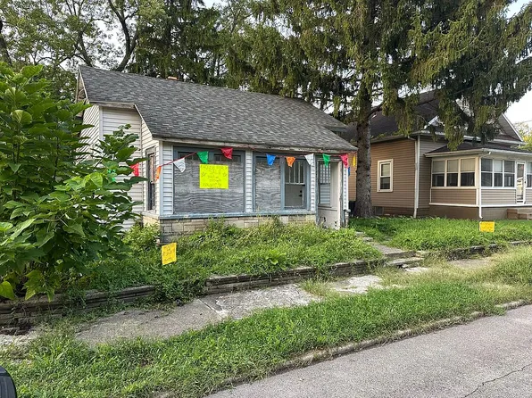 1506 W 11th St, Muncie, IN 47302