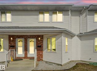 1033 Youville Dr W #47, Edmonton, AB T6L7E7