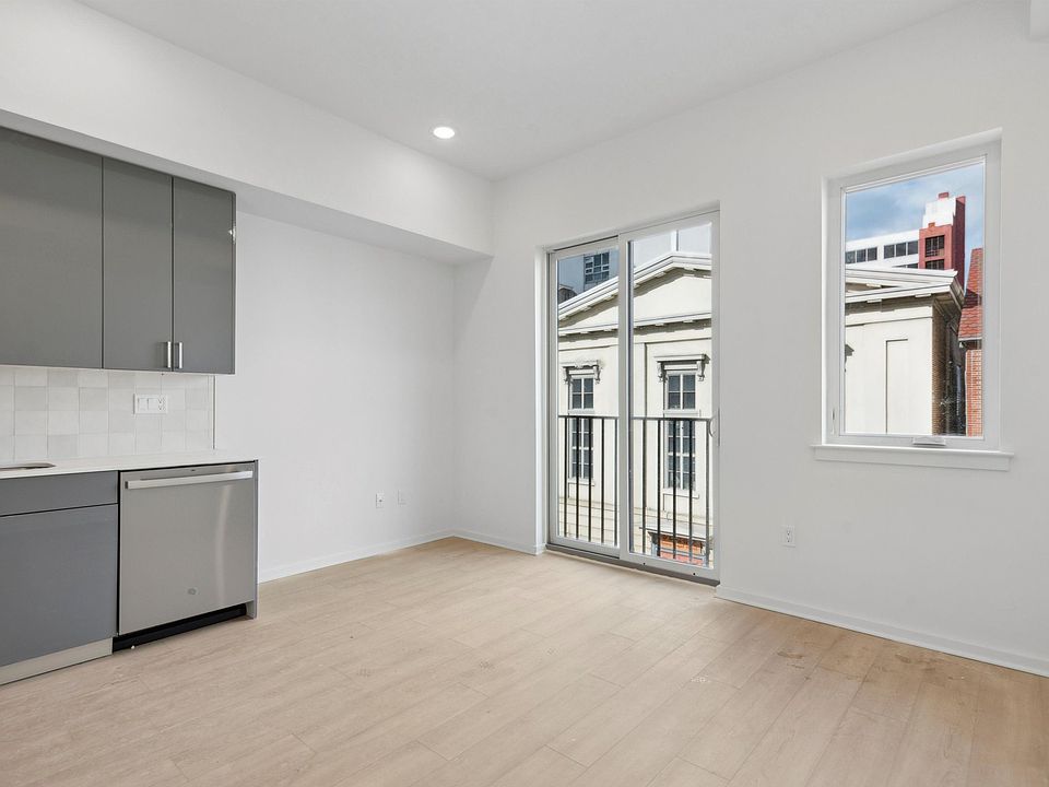 2nd image of 227 N 12th St #302