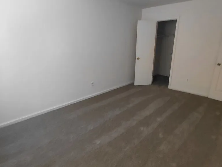 351 San Antonio Blvd — Photo 6