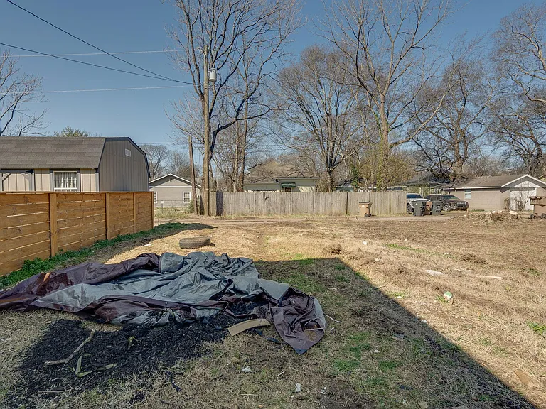 1214 Pennock Ave #1 — Photo 26