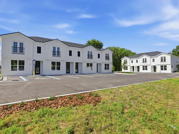 216 S Florida Ave, Deland, FL