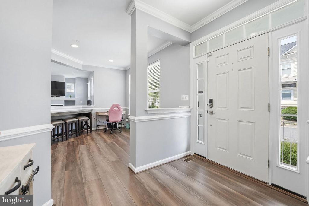 10049 Pentland Hills Way, Bristow, VA - View 2