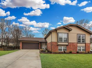 2905 Meramar Dr, Saint Louis, MO 63129