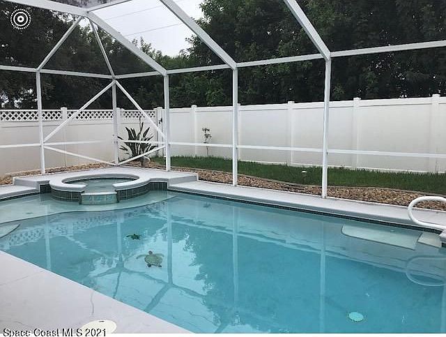2nd image of 4316 Four Lakes Dr