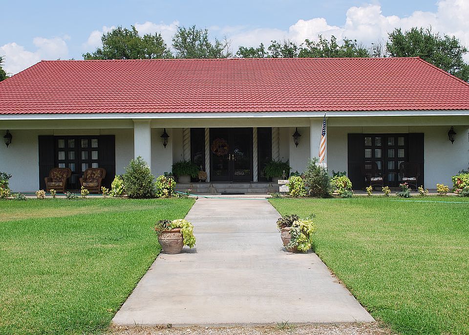 3508 Farm Land Ct, Granbury, TX 76048 Zillow