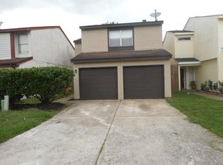 10318 Rockcrest Dr, Houston, TX 77041