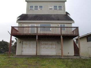 260 Ocean Shores Blvd SW, Ocean Shores, WA 98569
