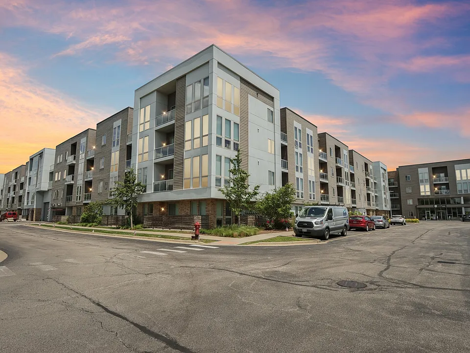 Woodview Apartments