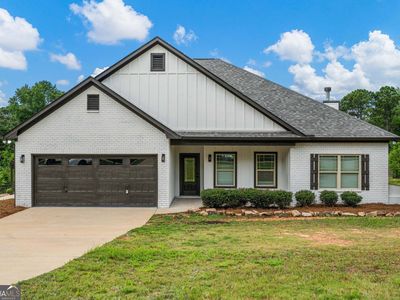 479 Lee Road 315, Smiths Station, AL, 36877