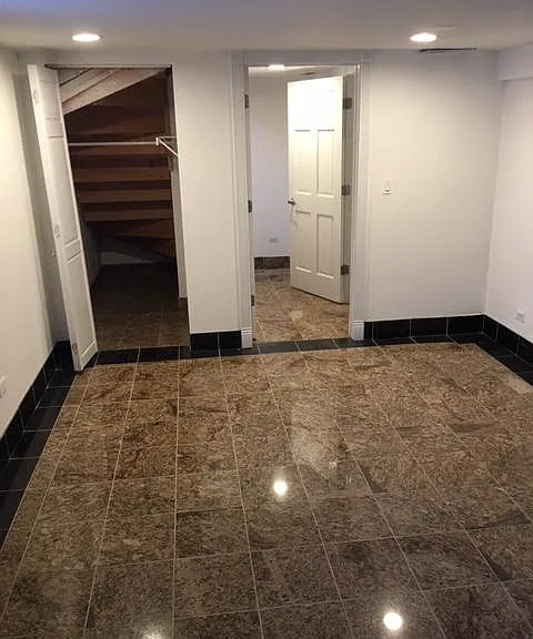 742 W Schubert Ave #1R — Photo 1