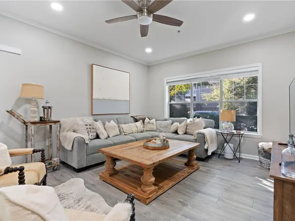 2700 Pine Tree Rd NE Unit 1019, Atlanta, GA 30324