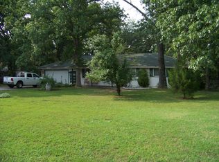 518 Eagle Rock Rd, Branson, MO 65616