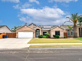 764 Driftwood Ave, Lemoore, CA 93245