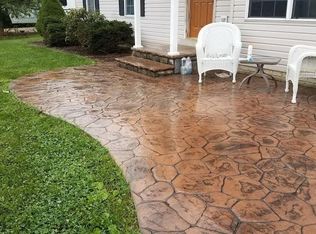 2221 Doctor Stitely Rd, New Windsor, MD 21776