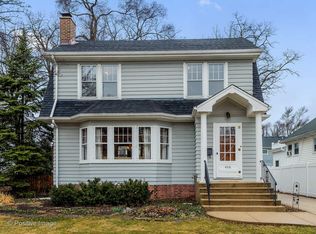 4516 Washington St, Downers Grove, IL 60515