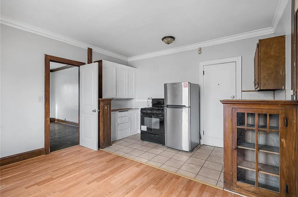 2 bed, 750 sqft, $1,365 — Photo 2