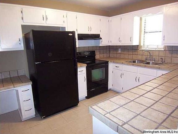 5th image of 2278 Cheshire Dr Unit A